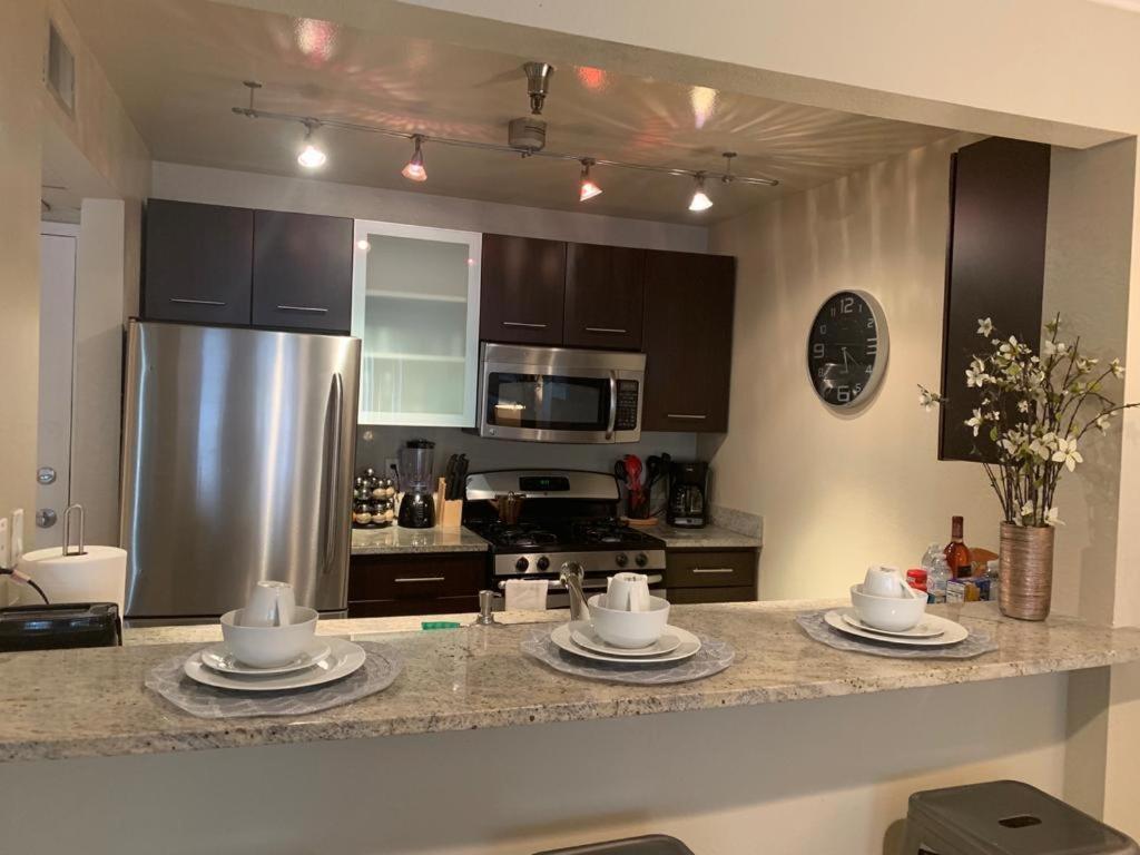 Apartment Hollywood Loft Spectacular Free Parking Los Angeles